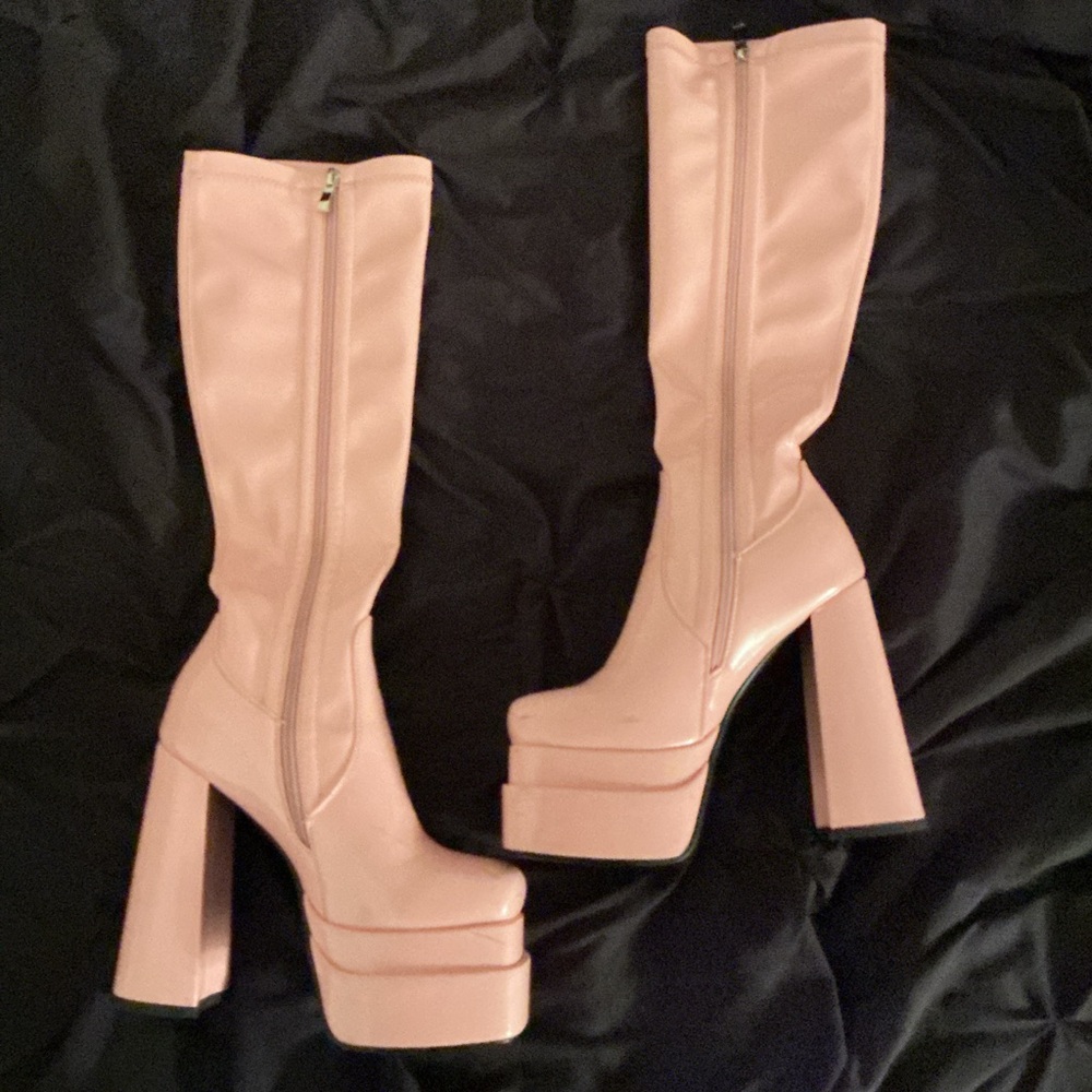 Chic Pink Platform Heeled Boots